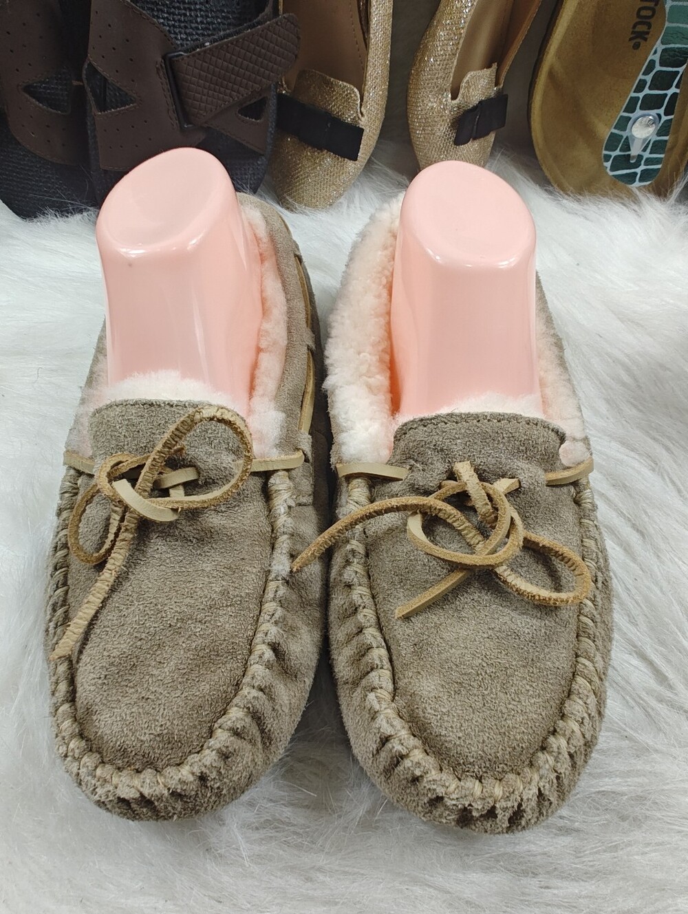 Quince Australian Shearling Moccasin Slippers Tan Suede Fur-Lined Women's Sz 9